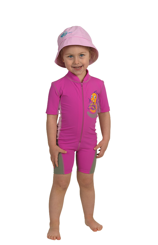 UV Sonnenschutz Shorty 'syra' candy für Kinder mit UPF 80 von hyphen